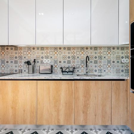 Whome | Great Location & Large Family Apartment W/Patio Lisboa Eksteriør billede